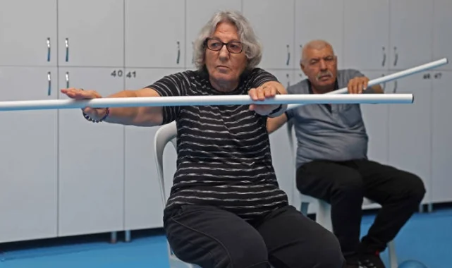 Parkinson hastaları sporla hayata bağlanıyor