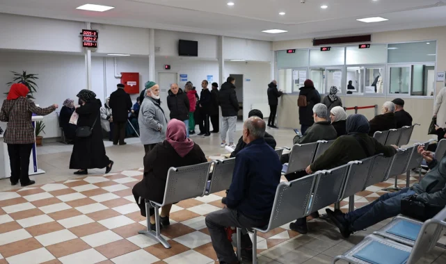 Sakarya Büyükşehir vatandaşlara şifa dağıtıyor... Tıp Merkezi'nin hasta sayısı bine yükseldi