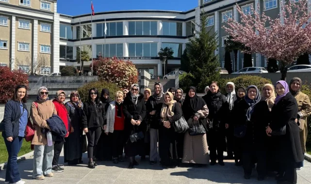 Sakarya Büyükşehir'in özel çocukları aileleriyle birlikte panelde buluştu