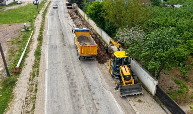 Sakarya Hendek'te Uzunçarşı'nın içme suyu altyapısına yenileme