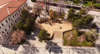 Sivas'ta Atatürk Anıtı'na çevre düzenlemesi