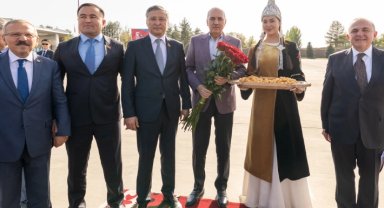 TBMM Başkanı Kurtulmuş Kırgızistan'da