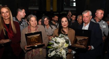 Türkan Şoray'a Osmangazi'de sevgi seli