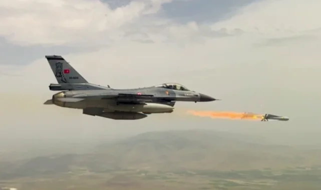 181. Filo'dan tam isabet... İlk kez eş zamanlı Maverick Füzesi atışı