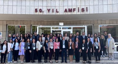 Ankara'da "Ankara Çocuk Acil Ve Çocuk Yoğun Bakım Hemşireliği Sempozyumu" gerçekleştirildi