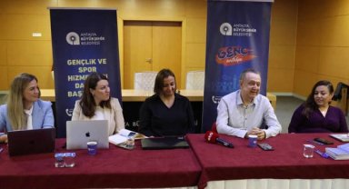Antalya Büyükşehir gençlik çalışmalarını geliştiriyor