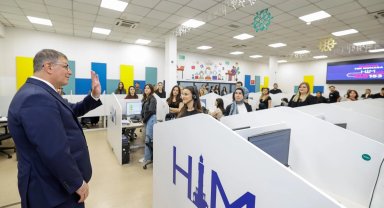 Başkan Tugay'dan HİM personeline ziyaret