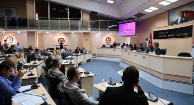 Belediyeden bebekli ailelere mama desteği