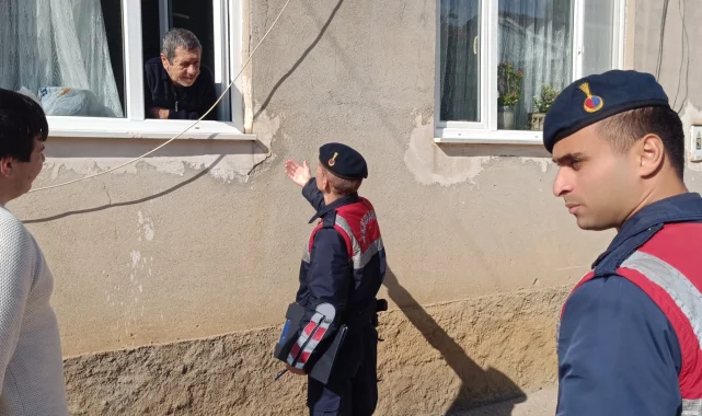 Bilecik Pazaryeri'nde Jandarma'dan kapı kapı uyarı!