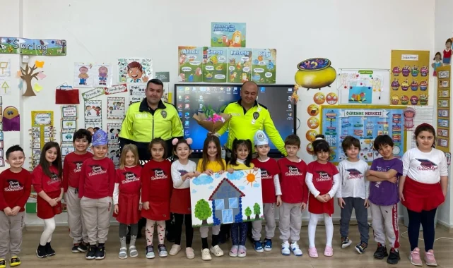 Bursa Gemlik'te miniklere trafik bilinci aşılandı