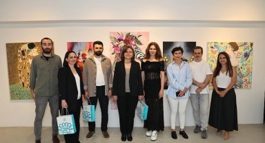 Bursa Nilüfer'de yetişkinlerin sergisi izlenime açıldı