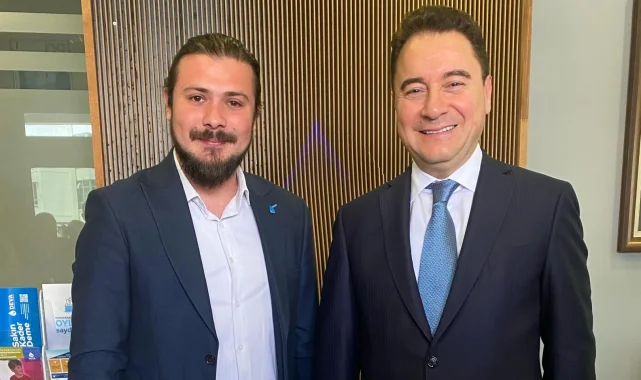 Bursa Osmangazi'de İYİ Parti'den DEVA'ya güçlü transfer