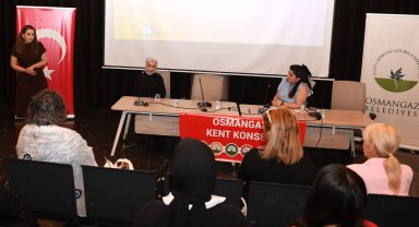 Bursa Osmangazi'de kadınlara menopoz bilinci