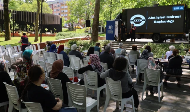 Bursa'dan mahallelerde 'halk sağlığı ve afet bilinci' eğitimi