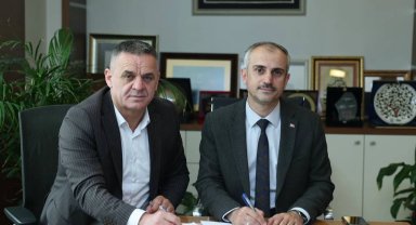 Çayırova Belediyesi'nde toplu iş sözleşmesi imzalandı