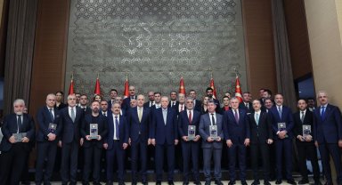 Erdoğan: Anadolu Medyası milletin vicdanıdır