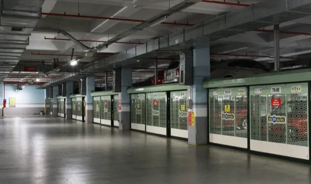 Geçici kapatılan İSPARK otoparkları açıldı
