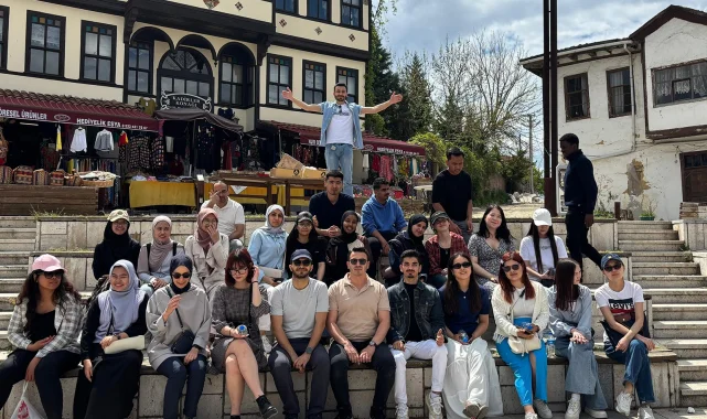 Gençler, Sakarya'yı Büyükşehir'le keşfetti