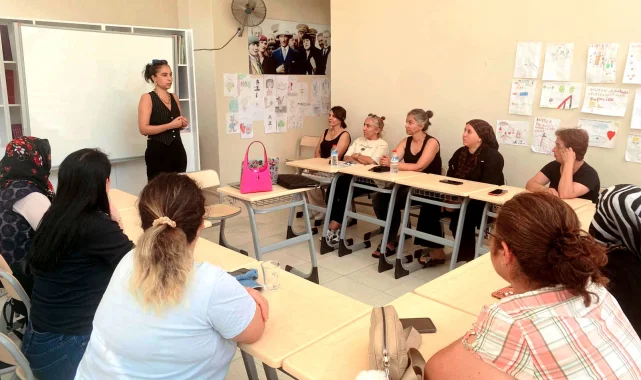 İzmir Çiğli Belediyesi'nden anneler için bilgilendirici seminer