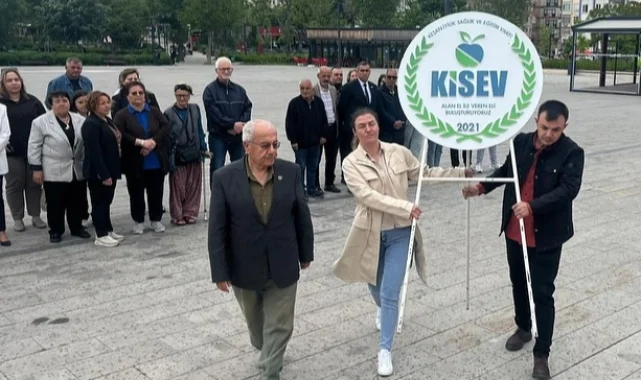Keşan'da Engelliler Haftası'nda yetkililerin ilgisizliği tepki çekti