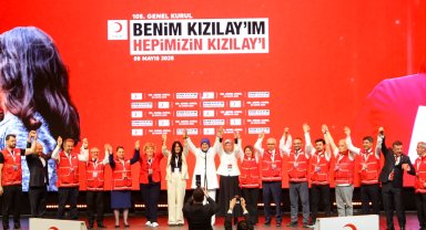 Kızılay'da güven tazeleyen Fatma Meriç Yılmaz'ın yönetiminde kimler var?