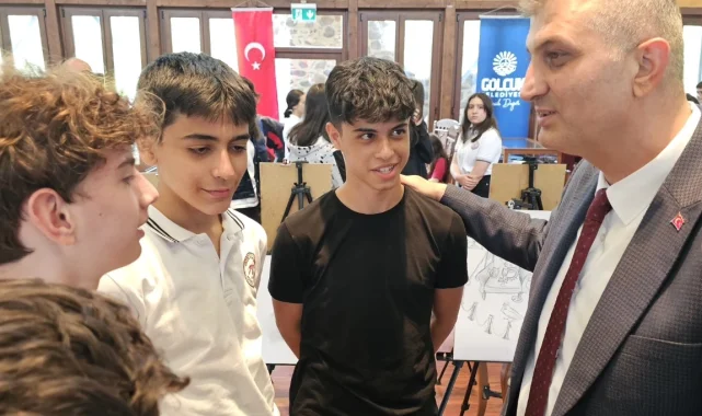 Kocaeli Gölcükteki tarihi yapılar öğrencilere ilham oldu