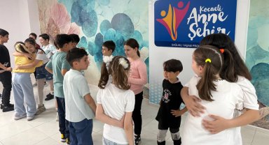 Kocaeli'de 'Anne Şehir' ile adım adım hayata