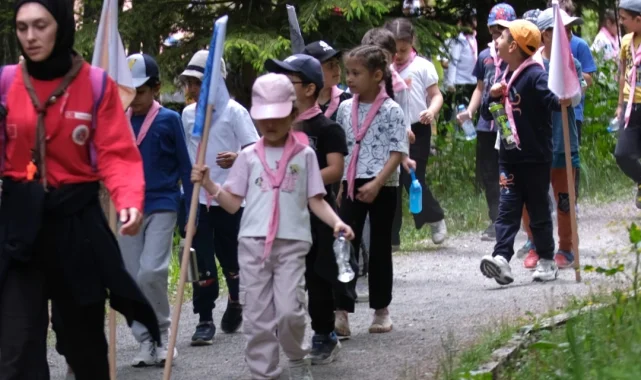 Kocaeli'de gençlere doğada eğitim