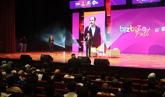 Konya'da Başkan Altay "Biz Bize Fest Bi Başka" programına katıldı