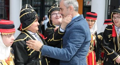 Özel bireylerden, Çayırova'da en özel program