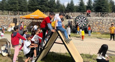 Playland Eğlence Tırı Doğanşehir'de çocukları sevindirdi
