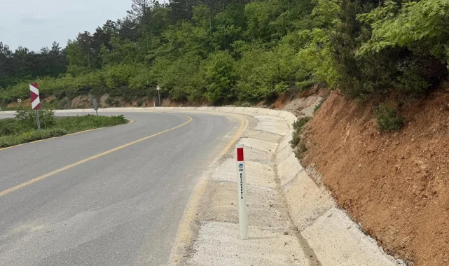 Sakarya'da güvenli ulaşım için 2 ilçeye 20 kilometrelik montaj
