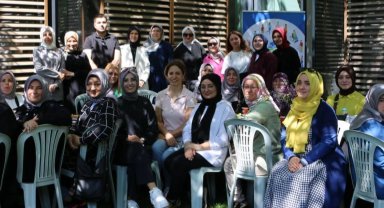 Sakarya'da işaret diliyle kalpten kalbe köprüler kurdular