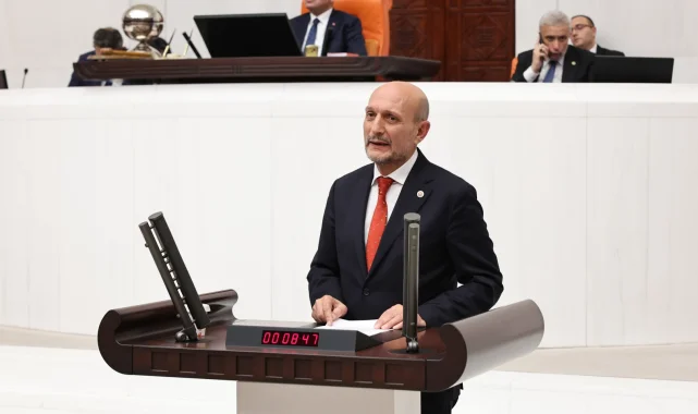 SP'li Atmaca'dan Bakan Uraloğlu'na 'Bursa Raylı Sistem' önergesi
