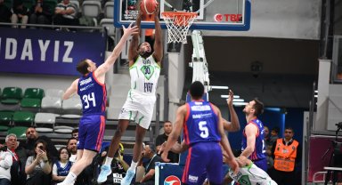 TOFAŞ, potada çeyrek finalde galibiyet bekliyor