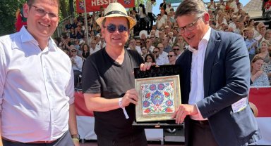 Almanya'daki Hessentag 2025 Festivali'nde Osmangazi rüzgarı