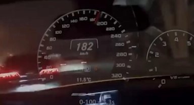 Bakan Yerlikaya'dan trafik uyarısı: Aşırı hız, dönüşü olmayan yol!