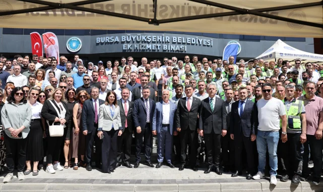 Başkan Bozbey, Bursa Büyükşehir ailesiyle bayramlaştı