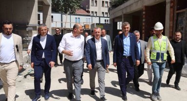 Başkan Büyükakın, Gölcük Kentsel Dönüşüm Projesi'ni inceledi