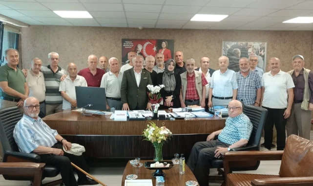 Başkan yardımcısı Arcan'a mahallesinden anlamlı ziyaret