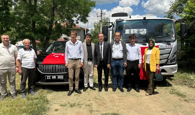 Beğendik Belediyesi'ne TOGG ve çöp kamyonu