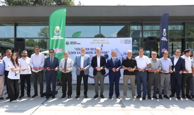 Bursa İnegöl'de Bilim Fuarı Festivali geleceğe ilham veriyor