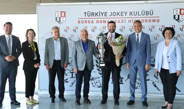 Bursa Nilüfer Belediye Başkanlığı Koşusu'nun galibi "Taşan"