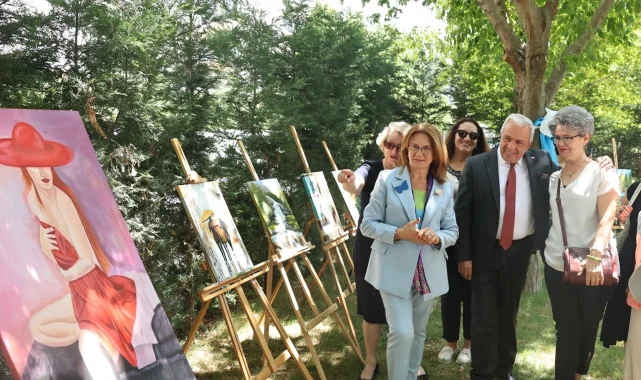 Bursa'da Olgun Gençlik Lokali'nde renkli final