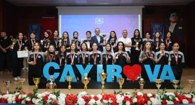 Çiftçi: Sporcularımız Çayırova'mızın ortak gururudur