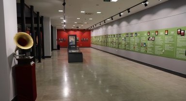 Diyarbakır'da 'Seni Baharmışın Gibi' başlıklı sergi açıldı