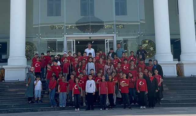 Düzce'de minik öğrencilerden Adliye ziyareti