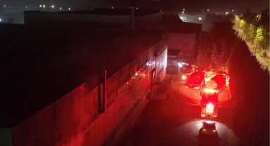Düzce'de mobilya fabrikasında yangın