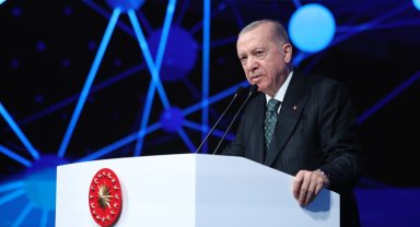 Erdoğan: Eğitimde dijital altyapı güçleniyor