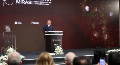 Fahrettin Altun: Fuat Sezgin'in mirası dünyaya tanıtılacak